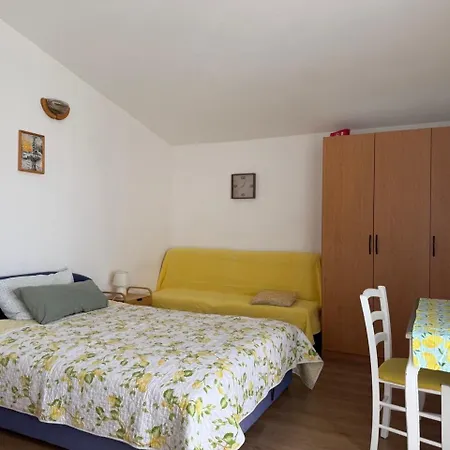 Apartment Novi Svijet Rogoznica (Sibenik-Knin)