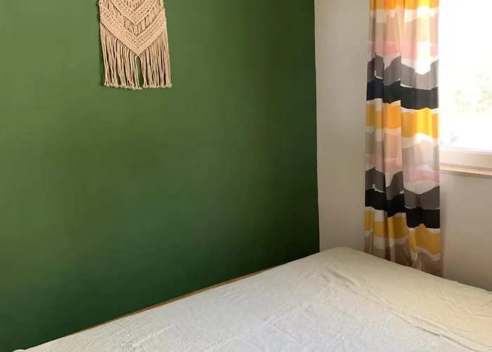 Novi Svijet * Rogoznica (Sibenik-Knin)